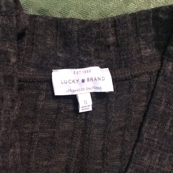 Lucky Brand woman’s size small oversized duster. Dark olive elastic wrist. - Picture 4 of 8